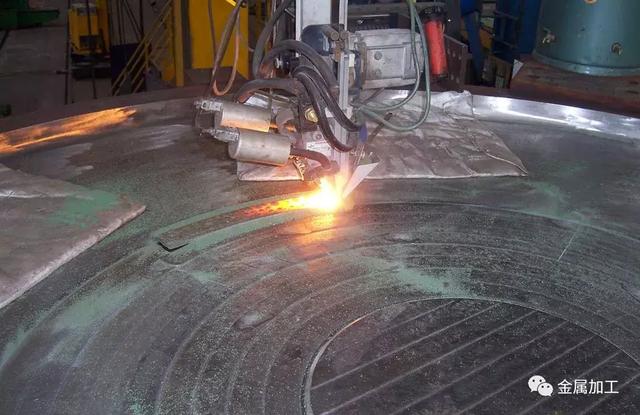 堆焊技术知多少？它为什么能延长轧钢机关键备件的生命？